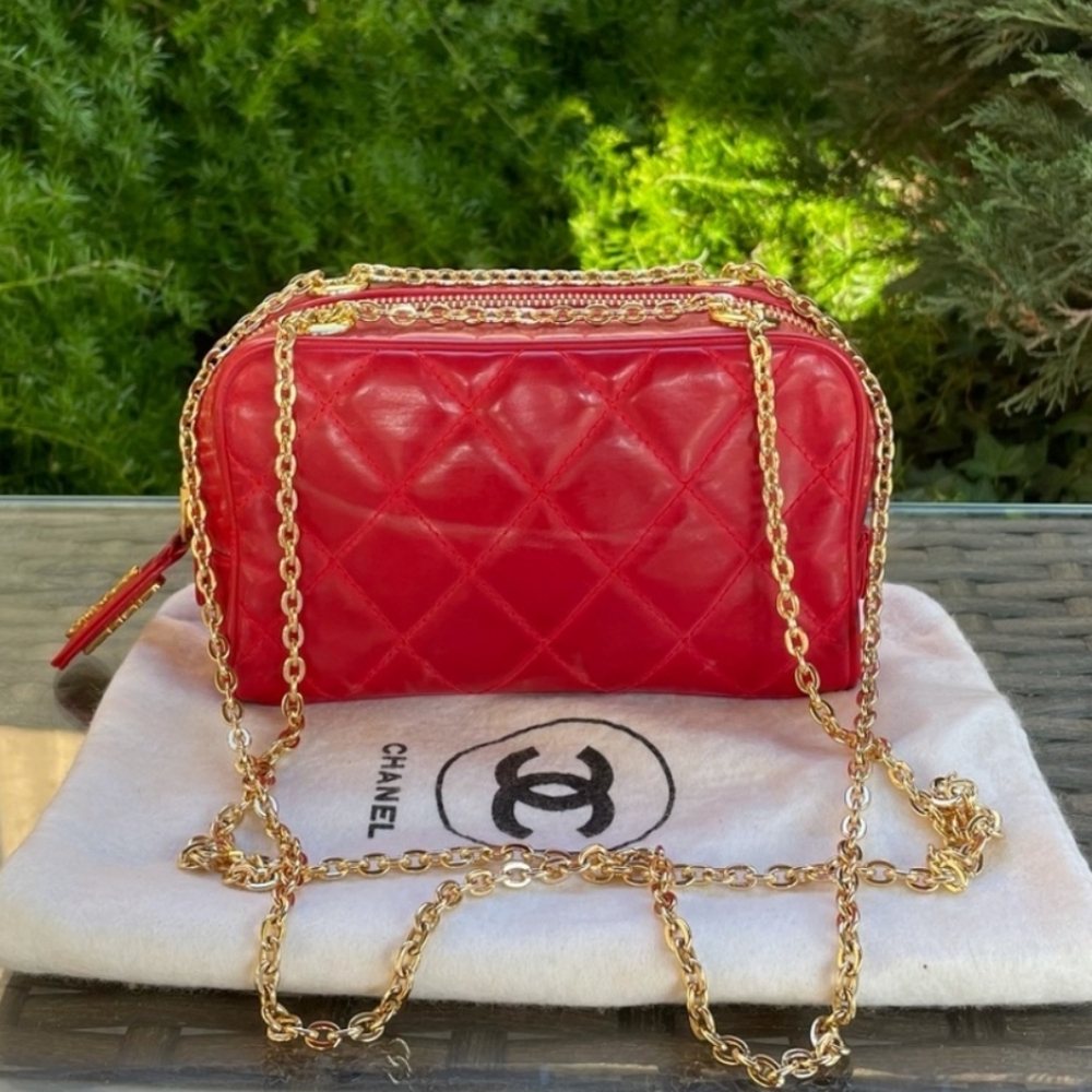 🦄 Vintage Custom Chanel Red Diamond Matelasse Quilted Calfskin Bag